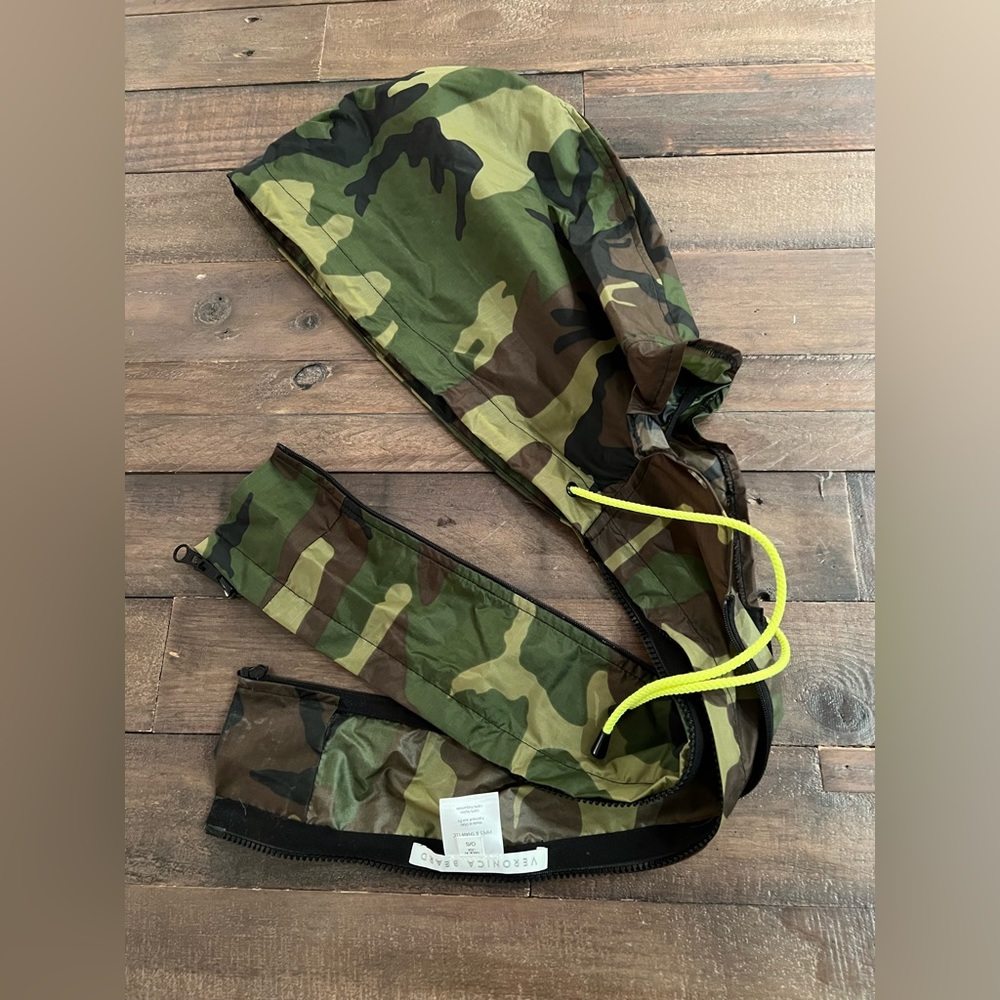 Veronica Beard Camo Dickey